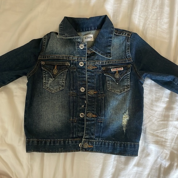 Boys’ clothes bundle 4T - Picture 2 of 5